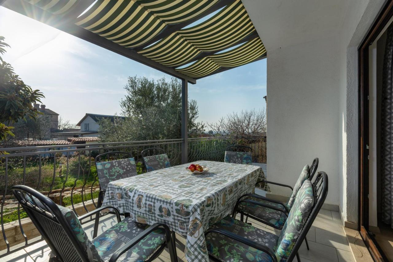 Apartment Viviana Пула Екстер'єр фото