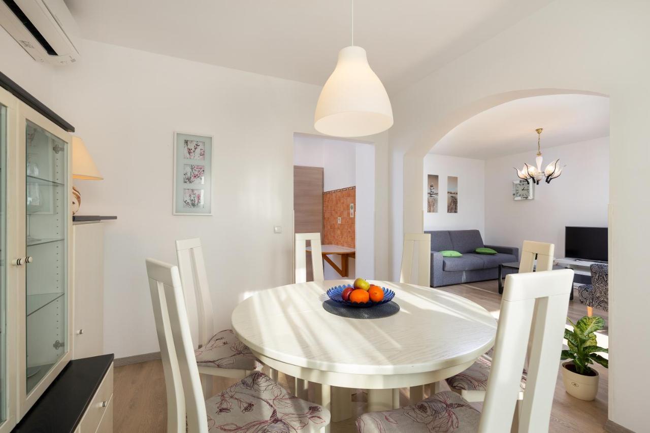Apartment Viviana Пула Екстер'єр фото
